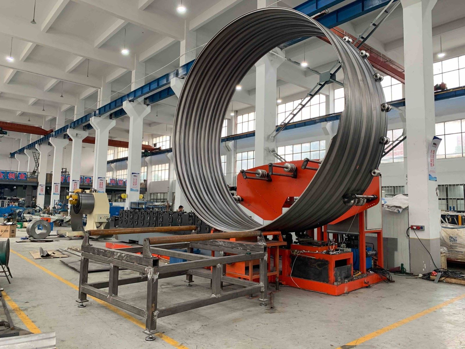 Spiral Duct Forming Machine.jpg